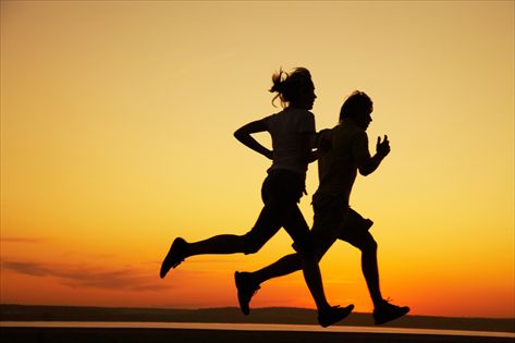 <b>מישהו לרוץ איתו הלאה (shutterstock)</b>