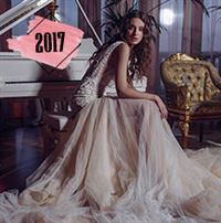 פרחונית ומלאה בגלאם: עדה חפץ בקולקציית 2017