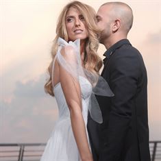 מפרידה לחתונה: 
